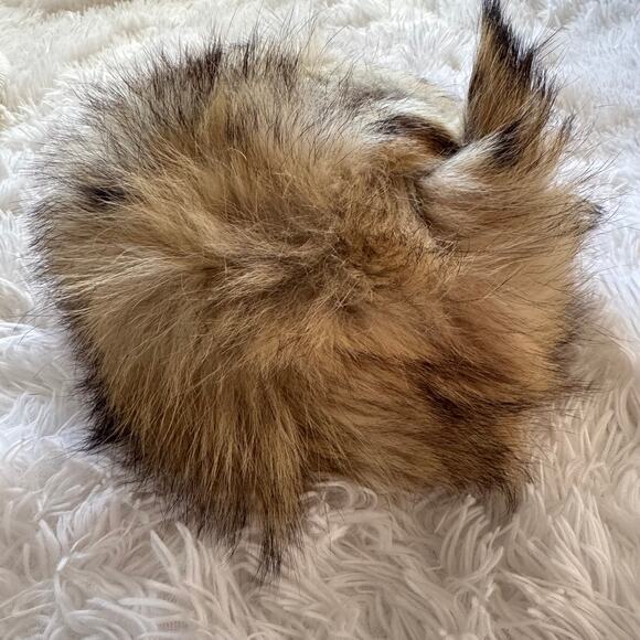 Vintage 1960s Soviet Era Russian Fox Fur Papakha Hat Small - Picture 7 of 9